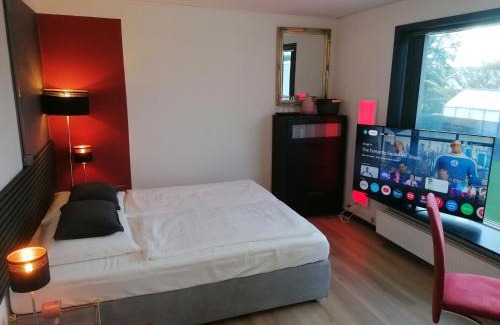 Kvaers Apartment | Nice apartment in Kværs - kitchen and EV charging