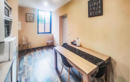 Saint-Chinian Apartment | Nice Apartment In Saint-Chinian