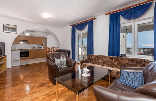 Sveti Juraj Apartment | Nice apartment in Sv.Juraj with kitchen