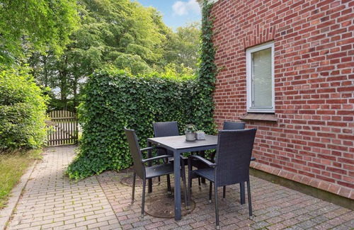 Tarm Apartment | Nice apartment in Tarm with kitchen