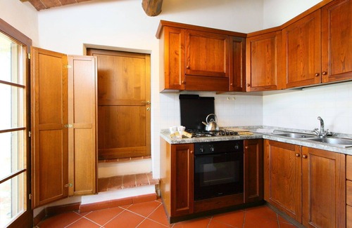 Rapolano Terme Villa | Nice apartment in villa for 5 people with pool, WIFI, TV and patio