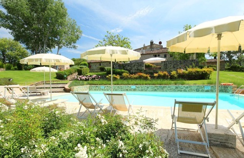Rapolano Terme Villa | Nice apartment in villa for 5 people with pool, WIFI, TV and patio