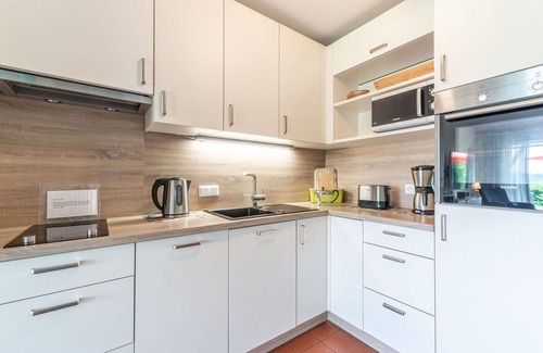 Zandt House | Nice apartment in villa for 6 people with WIFI, TV, terrace and pets allowed