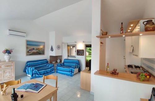 Palau House | Nice apartment in villa for 5 guests with A/C, pool, WIFI, TV, terrace and panoramic view