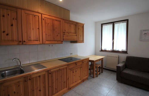 Ledro Apartment | Nice apartment with WIFI, pool, TV, terrace, pets allowed and parking, close to Riva Del Garda