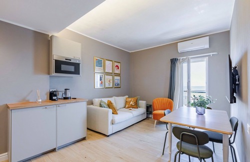 Porto Recanati Apartment | Nice apartment for 4 people with A/C, pool, WIFI, TV, terrace and panoramic view