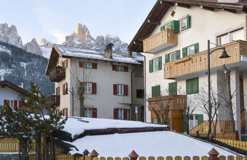 San Giovanni di Fassa Apartment | Nice apartment for 8 guests with WIFI, TV, balcony and parking
