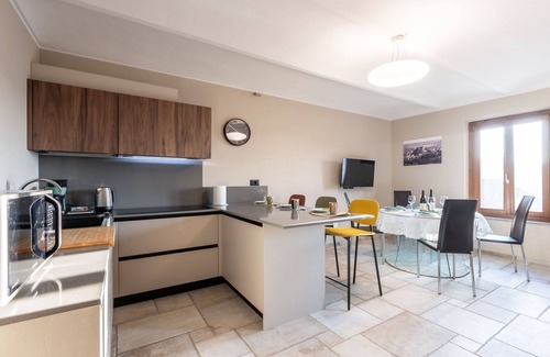 Rocca D'Arazzo Apartment | Nice apartment for 4 people with A/C, WIFI, TV and terrace