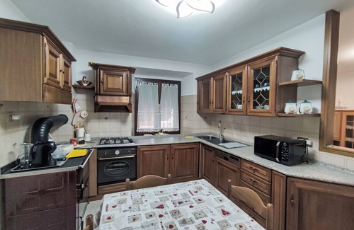 Ragoli Apartment | Nice apartment for 6 guests with WIFI, TV, patio, pets allowed and panoramic view