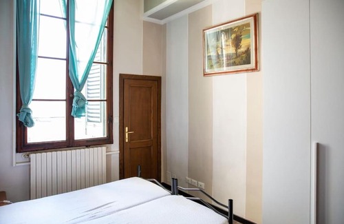San Lorenzo Apartment | Nice Apartment Near The Basilica Of San Lorenzo