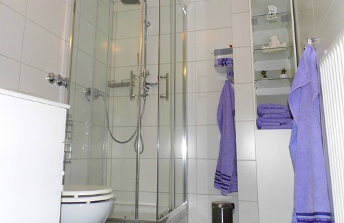 Harleshausen Apartment | Nice apartment on the outskirts