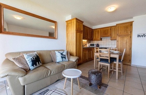 Nendaz Apartment | Nice apartment with valley view