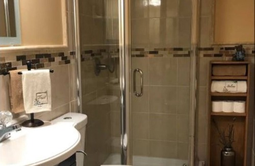 Guttenberg Apartment | Nice Apartment with NYC Skyline views nearby