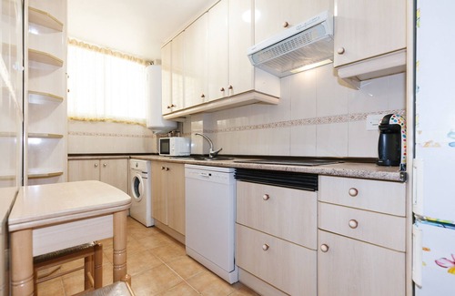 Vilafortuny Apartment | Nice Beachfront Apartment with Pool · UHC SOL DE ESPAÑA 134