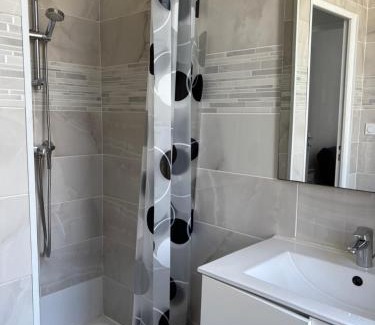 Mantega Apartment | Nice Central