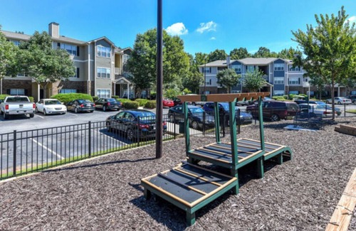 Stockbridge House | Nice condo with parking on site