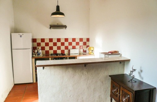 Murviel-les-Beziers House | Nice cottage full of charm in a vineyard with large swimming pool