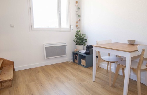 Villette - Maisons Neuves Apartment | Nice duplex with terrace near Gare Part Dieu