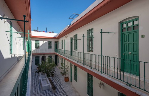 Triana Apartment | nice first floor flat in triana, 2mn walk from Plaza de Cuba