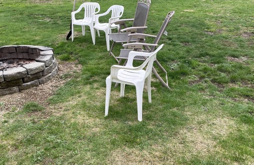 Shelton RV Rental | Nice flat full RV hook up space! Quiet!