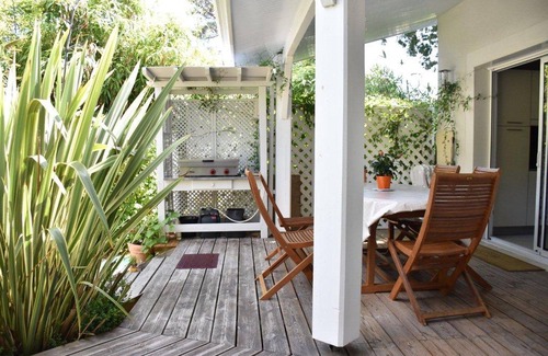 Lege-Cap-Ferret House | Nice holiday home nestled in the greenery between Basin and Ocean.