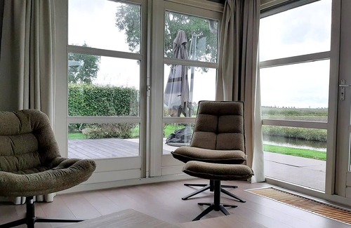 Kattendijke House | Nice holiday home in Kattendijke with garden