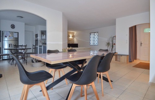 La Capelle-et-Masmolene House | Nice home in La Capelle-et-Masmolèn