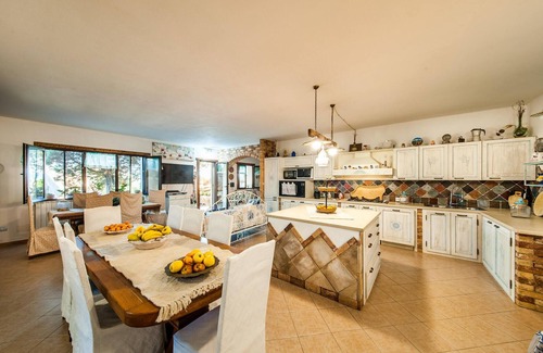 Arzachena House | Nice home in Arzachena