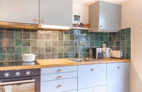 Brouwershaven House | Nice home in Brouwershaven with WiFi