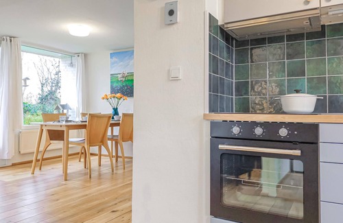 Brouwershaven House | Nice home in Brouwershaven with WiFi