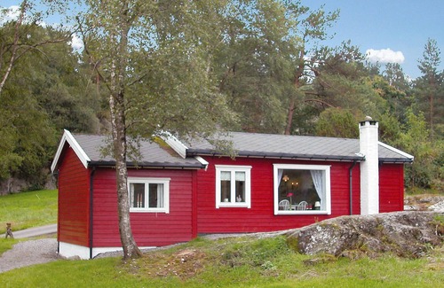 Etne House | Nice home in Etne with house sea view