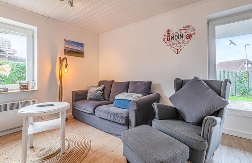 Friedrichskoog-Spitze House | Nice home in Friedrichskoog with WiFi