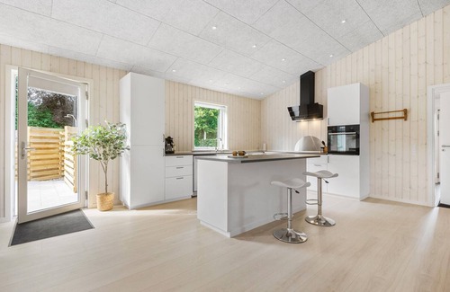 Bork Havn House | Nice home in Hemmet with WiFi