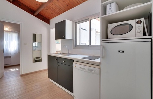 La Faute-sur-Mer House | Nice home in La Faute-sur-Mer