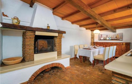 Snasici House | Nice Home In Labin With Wifi