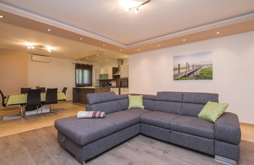 Drenje House | Nice home in Labin with house sea view