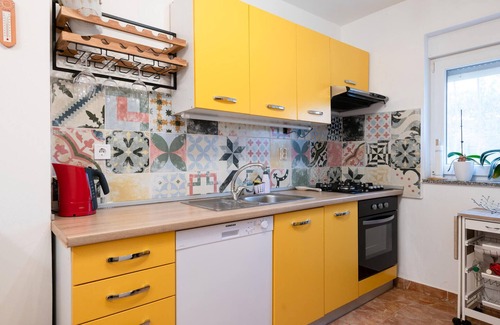 Marcana House | Nice home in Marcana with WiFi