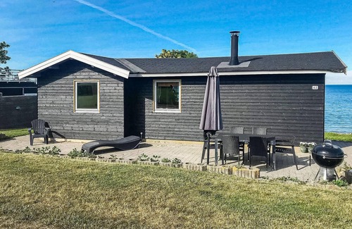 Nyborg House | Nice home in Nyborg with WiFi