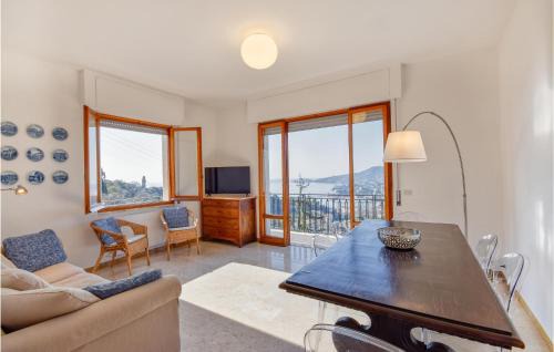 Rapallo House | Nice Home In Rapallo With Kitchen