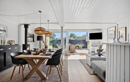 Spodsbjerg House | Nice Home In Rudkøbing With Wifi