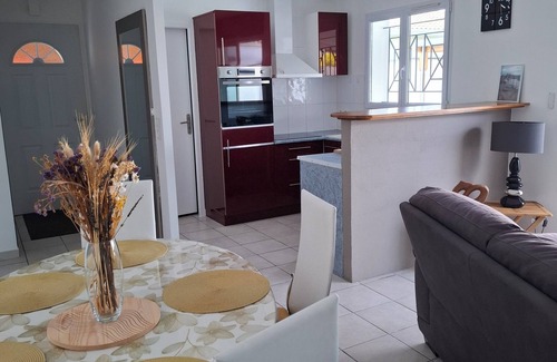Gujan-Mestras House | - nice house
