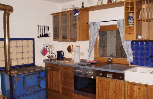 Flattach House | Nice House in Innerfragant with Private Parking