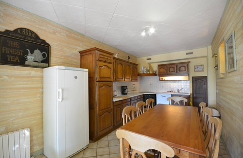 Sablet House | Nice house, private pool, shaded garden