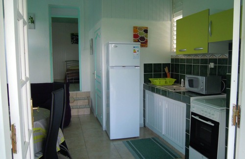 Le Moule Apartment | nice jade house