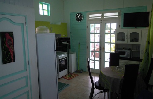 Le Moule Apartment | nice jade house