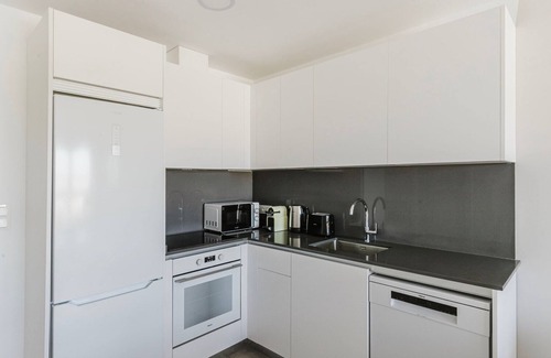 Palma-Palmilla Apartment | Nice Martiricos-La Roca 2BR w/Gym, Pool, A/C & W/D, by Blueground