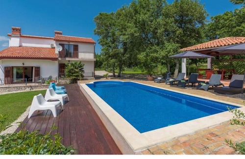Kapelica Cabin | Nice pet-friendly villa with pool near Labin and Rabac