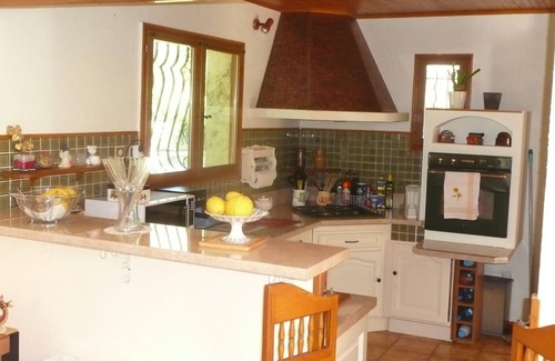Le Bar-sur-Loup Villa | Nice Provencal villa with pool, quiet