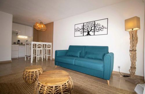 Frejus Plage Apartment | Nice quiet nest near Fréjus Plage and Port Fréjus