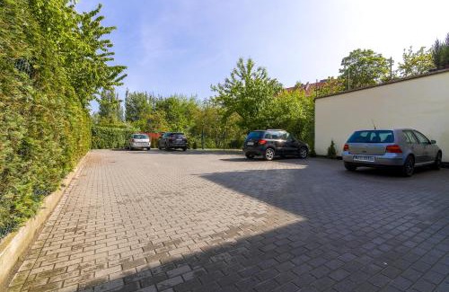 Emaus Bed & Breakfast | Nice Rooms - Pokoje Gościnne